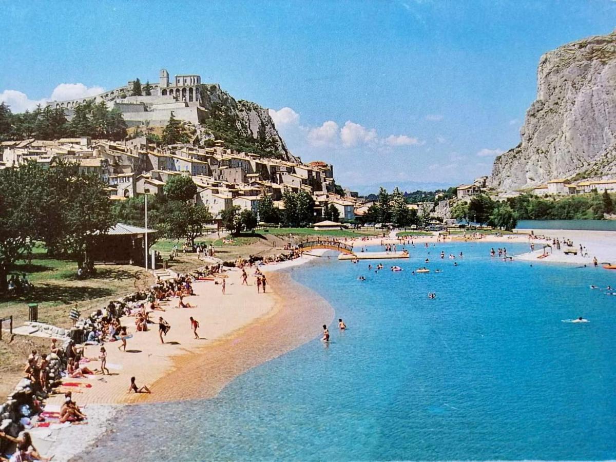 Gite De Charme Le Val Mellis Classe 3 Etoiles Dans La Douceur Provencale Vaumeilh Εξωτερικό φωτογραφία